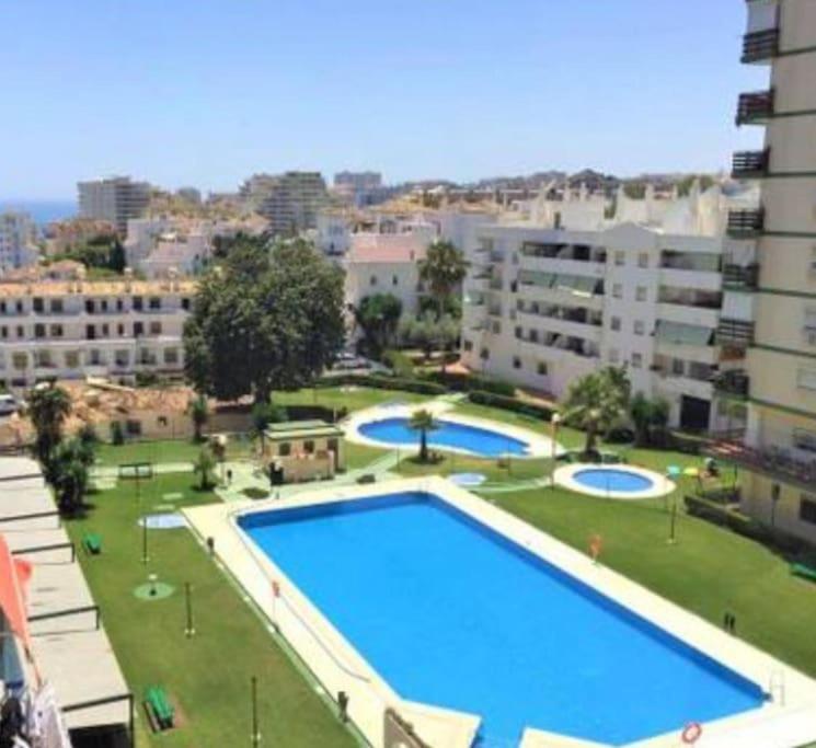 Estudio Con Vista Al Mar A 200 Mts De La Playa Benalmadena Exterior photo